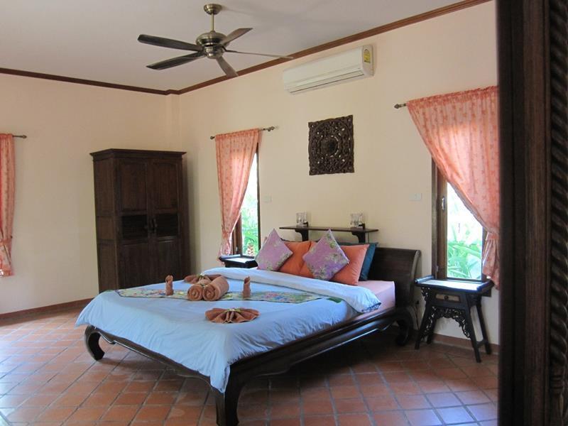 Tuna Resort Rawai Esterno foto